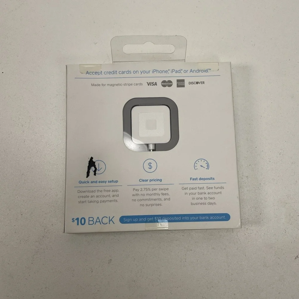 Square Credit Debit Card Reader Charge Mag Stripe Apple & Android Compatible NEW